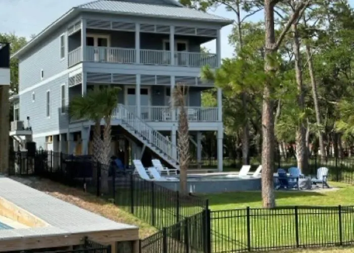 Lux Home, Heatd Pool*, Hottub, Firepit, Pier,fence * Gulf Shores