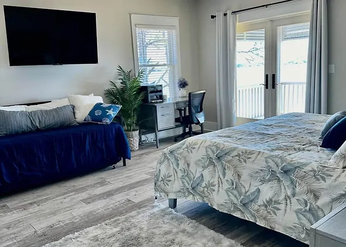 Lux Home, Heatd Pool*, Hottub, Firepit, Pier,fence * Gulf Shores